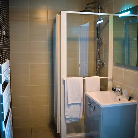 Aparthotel Adonis