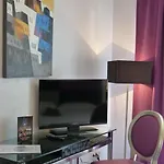 Aparthotel Adonis 3*