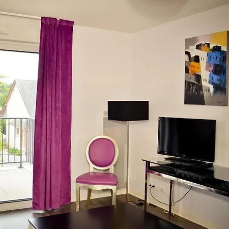 Adonis Lejlighedshotel 3*