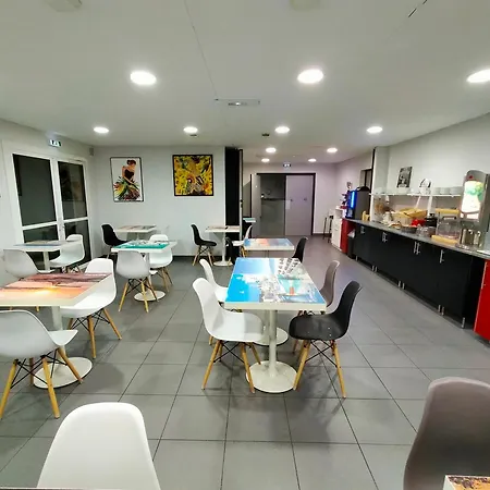 Adonis La Baule-Escoublac