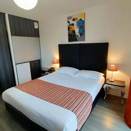 Adonis Hotel apartamentowy