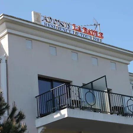 Lejlighedshotel Adonis 3*