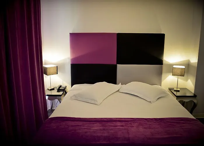 Aparthotel Adonis 3*