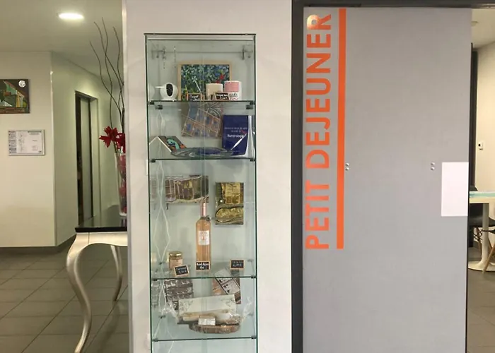 Lägenhetshotell Adonis